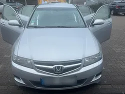 Grau Gebraucht 2006 Honda Accord Limousine | 1.900 €