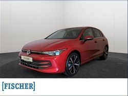 Rot Neu 2025 VW Golf VIII Style Limousine | 39.491 € (Etwas zu teuer)