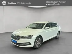 Weiß Gebraucht 2022 Skoda Superb Style Kombi | 23.290 € (Guter Preis)