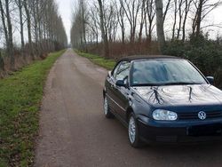 Blau Gebraucht 1999 VW Golf Cabriolet Highline Cabrio | 2.499 € (Fairer Preis)