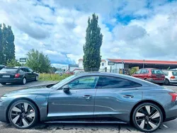 Grau Gebraucht 2021 Audi RS e-tron GT Sport Limousine | 53.000 € (Guter Preis)