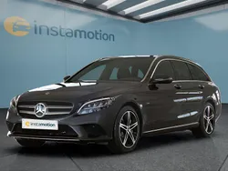 Grau Gebraucht 2021 Mercedes C300e Kombi | 28.149 € (Guter Preis)