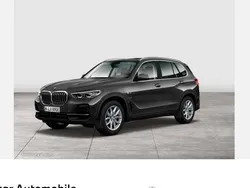 Grau Gebraucht 2022 BMW X5 Sport Line SUV | 51.880 € (Superpreis)