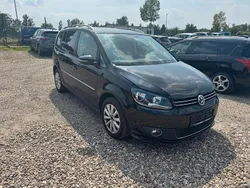 Schwarz Gebraucht 2014 VW Touran Highline Van / Kleinbus | 6.800 € (Superpreis)