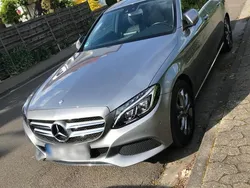 Grau Gebraucht 2016 Mercedes C200 Avantgarde Limousine | 18.500 €