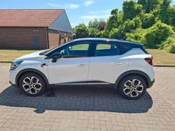 Weiß Gebraucht 2022 Renault Captur Intens SUV | 17.800 € (Etwas zu teuer)