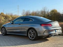Grau Gebraucht 2021 Mercedes C220 AMG line Coupé | 30.599 € (Superpreis)