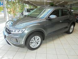 Indiumgrau Gebraucht 2022 VW T-Roc Life SUV | 24.990 € (Fairer Preis)
