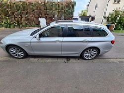 Silber Gebraucht 2012 BMW 525 Sport Line Kombi | 11.700 € (Fairer Preis)