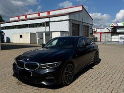 Schwarz Gebraucht 2021 BMW 320 M Sport Limousine | 29.500 € (Guter Preis)