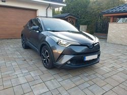 Grau Gebraucht 2018 Toyota C-HR Team SUV | 16.900 € (Guter Preis)