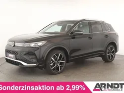 Deep black perleffekt Gebraucht 2024 VW Tiguan R-line SUV | 49.684 € (Superpreis)
