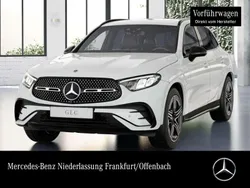 Polarweiß Gebraucht 2024 Mercedes GLC220 AMG Coupé | 58.990 €