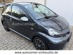 Grau Gebraucht 2010 Toyota Aygo Cool Kleinwagen | 3.691 € (Etwas zu teuer)