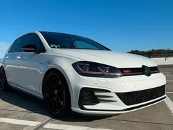 Weiß Gebraucht 2017 VW Golf VII GTI Limousine | 25.500 € (Teuer)