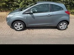 Grau Gebraucht 2011 Ford Ka Kleinwagen | 2.500 €