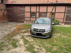 Braun Gebraucht 2015 Dacia Logan MCV Prestige Kombi | 6.450 € (Guter Preis)