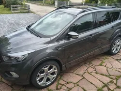 Grau Gebraucht 2019 Ford Kuga ST-Line SUV | 19.900 € (Superpreis)