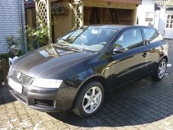 Schwarz Gebraucht 2004 Fiat Stilo Active Limousine | 3.500 €