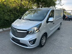 Grau Gebraucht 2018 Opel Vivaro Van | 10.999 € (Superpreis)