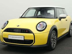 Gelb Gebraucht 2024 Mini Cooper S Classic Kleinwagen | 24.946 € (Guter Preis)