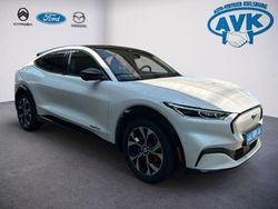 Weiß Gebraucht 2022 Ford Mustang Mach-E SUV | 29.990 € (Superpreis)