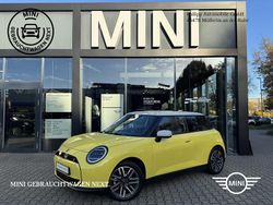 Sunny side yellow Gebraucht 2024 Mini Cooper SE Kleinwagen | 29.990 € (Fairer Preis)