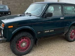 Grün Gebraucht 2011 Lada niva SUV | 1.500 €