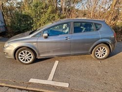 Grau Gebraucht 2012 Seat Leon Ecomotive Limousine | 3.900 € (Guter Preis)