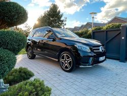 Schwarz Gebraucht 2017 Mercedes GLE350 AMG line SUV | 23.900 € (Superpreis)