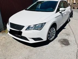 Weiß Gebraucht 2015 Seat Leon ST Style Kombi | 10.100 € (Fairer Preis)