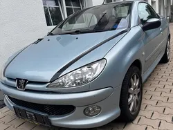 Andere außenfarben Gebraucht 2004 Peugeot 206 CC Cabrio | 700 €