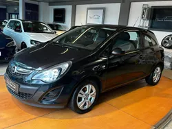 Black metallic Gebraucht 2014 Opel Corsa Energy Kleinwagen | 5.690 € (Fairer Preis)