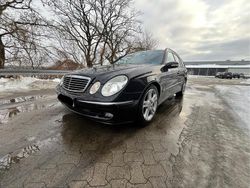 Schwarz Gebraucht 2006 Mercedes E220 Avantgarde Kombi | 6.200 € (Teuer)