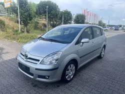 Silber Gebraucht 2004 Toyota Corolla Verso Sol Van / Kleinbus | 2.999 € (Fairer Preis)