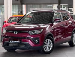 Rot Gebraucht 2019 Ssangyong (KGM) Tivoli SUV | 13.990 €