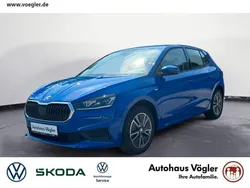 Blau Gebraucht 2022 Skoda Fabia Tour Limousine | 19.450 € (Guter Preis)