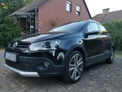 Schwarz Gebraucht 2011 VW Polo Cross Kleinwagen | 8.900 €