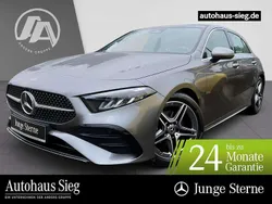 Mountaingrau Gebraucht 2024 Mercedes A180 AMG Limousine | 31.950 € (Fairer Preis)
