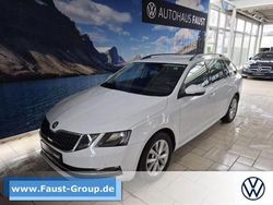 Weiß metallic Gebraucht 2019 Skoda Octavia Style Kombi | 12.450 € (Fairer Preis)