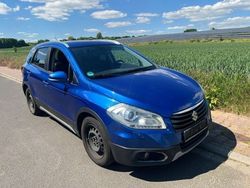 Blau Gebraucht 2014 Suzuki SX4 S-Cross SUV | 5.950 € (Teuer)