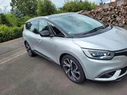 Silber Gebraucht 2017 Renault Grand Scénic IV Bose Edition Van / Kleinbus | 13.850 € (Guter Preis)