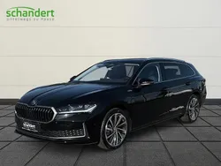 Ebonyschwarz metallic (schwarz) metallic Gebraucht 2025 Skoda Superb LAURIN & KLEMENT Kombi | 49.940 €