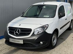 Weiß Gebraucht 2020 Mercedes Citan 111 Van / Kleinbus | 10.999 € (Guter Preis)