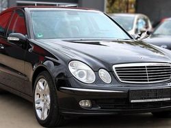 Schwarz Gebraucht 2005 Mercedes E350 Limousine | 4.990 € (Fairer Preis)