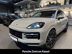 Grau Gebraucht 2024 Porsche Cayenne S E-Hybrid SUV | 104.690 € (Guter Preis)