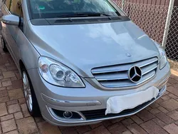Grau Gebraucht 2005 Mercedes B150 Van / Kleinbus | 4.800 € (Fairer Preis)