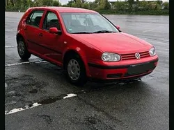 Rot Gebraucht 1999 VW Golf IV Kleinwagen | 700 € (Guter Preis)