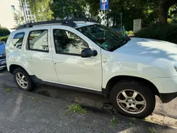 Weiß Gebraucht 2017 Dacia Duster Ambiance SUV | 7.500 € (Fairer Preis)