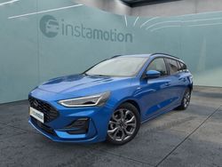 Blau Gebraucht 2023 Ford Focus ST-Line Van / Kleinbus | 26.600 € (Etwas zu teuer)